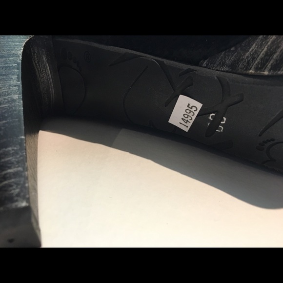 Black heels with corduroy and plaid bows, size 39 - Picture 5 of 8